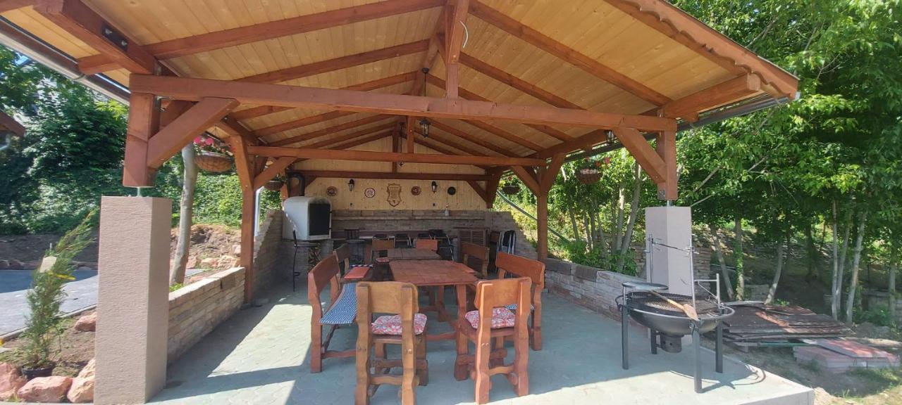 Villa Verteskacsa Vertesacsa Экстерьер фото